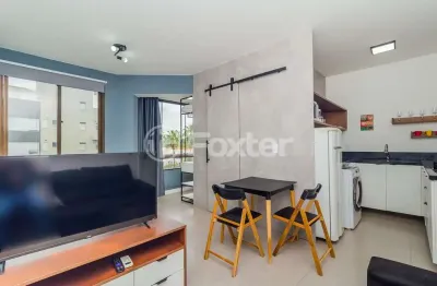 Kitnet / stúdio à venda na avenida osvaldo aranha, 390, bom fim, porto alegre, 28 m2 por r$ 245.000