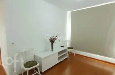 Apartamento com 2 quartos à venda na avenida loureiro da silva, 1500, cidade baixa, porto alegre, 53 m2 por r$ 485.000