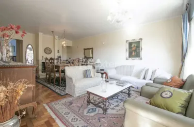 Casa com 3 quartos à venda na rua landel de moura, 1435, tristeza, porto alegre, 180 m2 por r$ 1.390.000