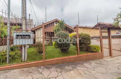 Casa com 4 quartos à venda na rua doutor mário totta, 2901, tristeza, porto alegre, 305 m2 por r$ 650.500