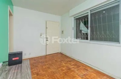 Apartamento com 2 quartos à venda na rua professor álvaro alvim, 436, rio branco, porto alegre, 48 m2 por r$ 245.000