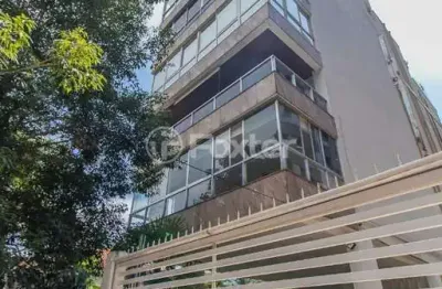 Apartamento com 3 quartos à venda na rua germano petersen júnior, 52, auxiliadora, porto alegre, 162 m2 por r$ 920.000