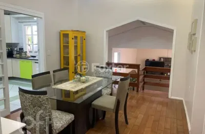 Casa com 3 quartos à venda na avenida salvador leão, 992, sarandi, porto alegre, 300 m2 por r$ 950.000