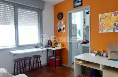 Apartamento com 1 quarto à venda na rua dos andradas, 343, centro histórico, porto alegre, 35 m2 por r$ 179.900