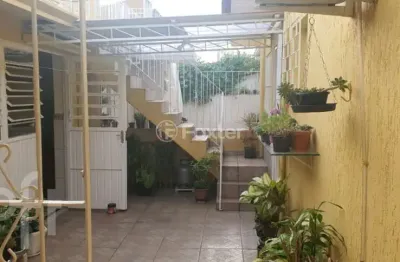 Casa com 3 quartos à venda na rua diamantina, 115, parque da matriz, cachoeirinha, 110 m2 por r$ 420.000
