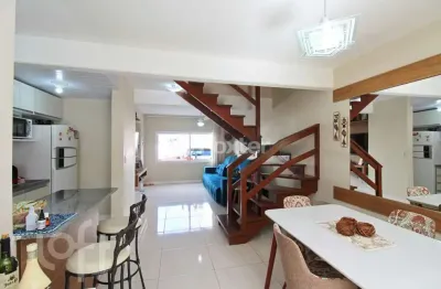 Casa em condomínio fechado com 3 quartos à venda na avenida edgar pires de castro, 2520, hípica, porto alegre, 144 m2 por r$ 390.000