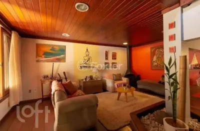 Casa com 4 quartos à venda na rua doutor paulino guerra, 575, jardim itu sabará, porto alegre, 345 m2 por r$ 1.300.000