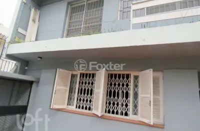 Casa com 3 quartos à venda na rua oscar schneider, 513, medianeira, porto alegre, 254 m2 por r$ 648.000