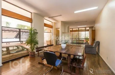Apartamento com 3 quartos à venda na rua quintino bocaiúva, 1241, rio branco, porto alegre, 142 m2 por r$ 840.000