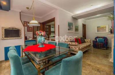 Casa em condomínio fechado com 3 quartos à venda na avenida eduardo prado, 695, cavalhada, porto alegre, 105 m2 por r$ 750.000