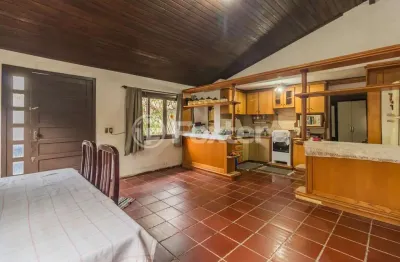 Casa comercial com 2 salas à venda na rua fernando strehlau, 175, jardim itu sabará, porto alegre, 235 m2 por r$ 510.000