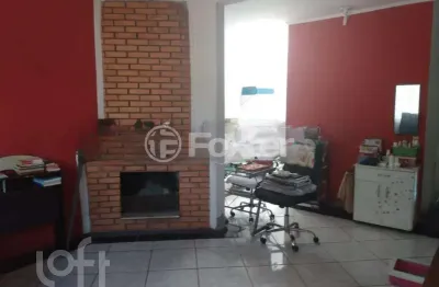 Casa com 3 quartos à venda na rua mata coelho, 398, nonoai, porto alegre, 74 m2 por r$ 650.000