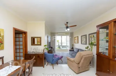 Apartamento com 3 quartos à venda na avenida ganzo, 20, menino deus, porto alegre, 100 m2 por r$ 670.000