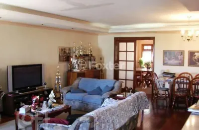 Casa com 4 quartos à venda na avenida jacuí, 1200, cristal, porto alegre, 460 m2 por r$ 1.800.000