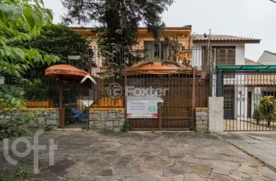 Casa com 5 quartos à venda na rua santos neto, 40, petrópolis, porto alegre, 200 m2 por r$ 780.000