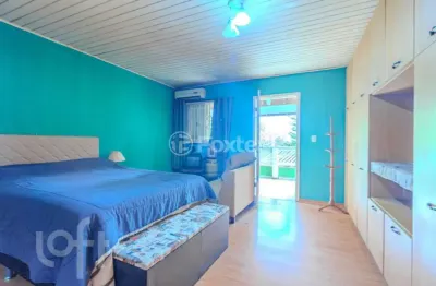 Casa com 4 quartos à venda na estrada do rincão, 160, belém velho, porto alegre, 208 m2 por r$ 430.000