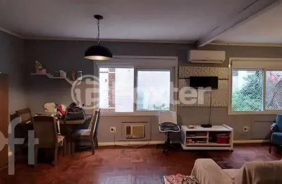 Apartamento com 3 quartos à venda na rua pedro weingartner, 212, rio branco, porto alegre, 76 m2 por r$ 475.000