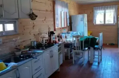 Casa com 3 quartos à venda na rua 12 de outubro, 3, planalto, gramado, 100 m2 por r$ 449.000