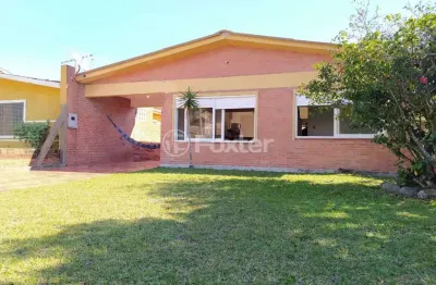 Casa com 3 quartos à venda na rua marfim, 287, rainha do mar, xangri-lá, 105 m2 por r$ 480.000