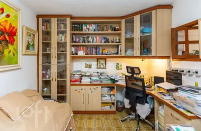 Casa com 3 quartos à venda na rua marco polo, 163, cristo redentor, porto alegre, 145 m2 por r$ 727.000
