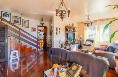 Casa com 5 quartos à venda na travessa luiz tamanini, 62, teresópolis, porto alegre, 235 m2 por r$ 799.000