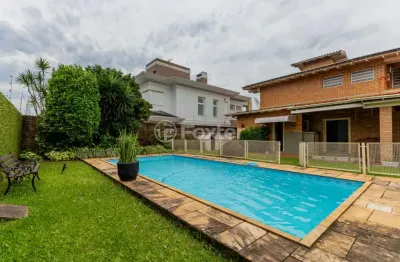 Casa com 3 quartos à venda na rua do louro, 314, guarani, novo hamburgo, 656 m2 por r$ 1.299.000