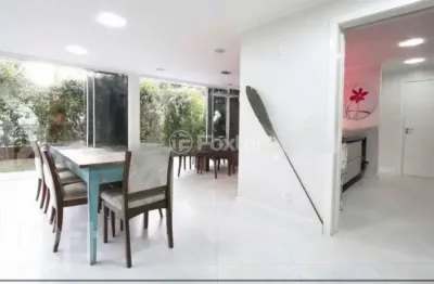 Casa em condomínio fechado com 3 quartos à venda na rua tocantins, 540, lomba do pinheiro, porto alegre, 380 m2 por r$ 1.500.000