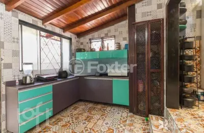 Casa com 5 quartos à venda na rua doutor mário totta, 2686, tristeza, porto alegre, 310 m2 por r$ 1.300.000