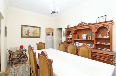 Casa com 3 quartos à venda na rua caracas, 126, jardim lindóia, porto alegre, 210 m2 por r$ 750.000