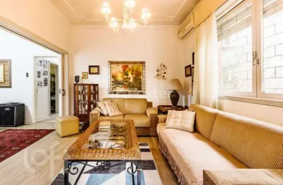 Casa com 3 quartos à venda na rua portugal, 1035, são joão, porto alegre, 219 m2 por r$ 890.000