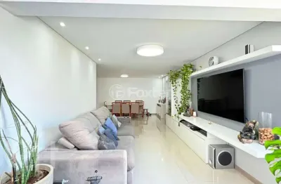 Apartamento com 3 quartos à venda na rua araruama, 805, vila jardim, porto alegre, 134 m2 por r$ 1.350.000
