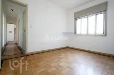 Apartamento com 2 quartos à venda na rua vigário josé inácio, 715, centro histórico, porto alegre, 61 m2 por r$ 325.000