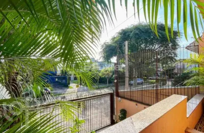 Casa com 4 quartos à venda na rua estácio de sá, 371, chácara das pedras, porto alegre, 421 m2 por r$ 2.200.000