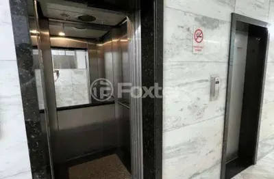 Sala comercial à venda na rua vigário josé inácio, 399, centro histórico, porto alegre, 28 m2 por r$ 105.000