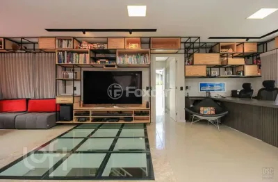 Casa em condomínio fechado com 3 quartos à venda na rua pau-brasil, 375, hípica, porto alegre, 273 m2 por r$ 1.599.900