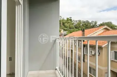Casa em condomínio fechado com 3 quartos à venda na rua padre joão batista reus, 2754, camaquã, porto alegre, 123 m2 por r$ 480.000