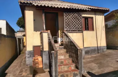 Casa com 3 quartos à venda na avenida alexandre luiz, 521, jardim itu sabará, porto alegre, 200 m2 por r$ 276.000