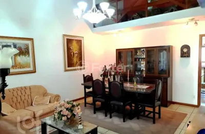Casa com 3 quartos à venda na rua erechim, 816, nonoai, porto alegre, 245 m2 por r$ 1.100.000