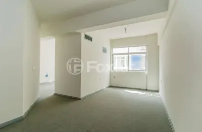 Sala comercial com 1 sala à venda na rua general andrade neves, 100, centro histórico, porto alegre, 48 m2 por r$ 150.000