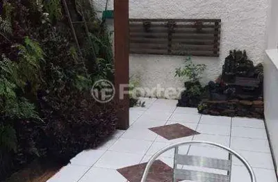 Apartamento com 2 quartos à venda na rua pedro chaves barcelos, 376, auxiliadora, porto alegre, 132 m2 por r$ 426.000