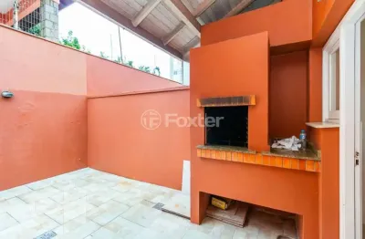 Casa em condomínio fechado com 3 quartos à venda na avenida arnaldo bohrer, 184, teresópolis, porto alegre, 109 m2 por r$ 550.000