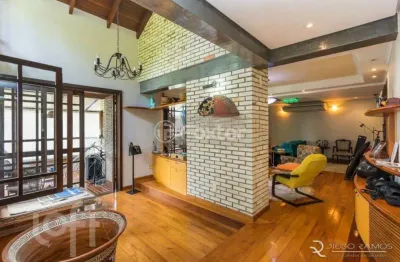 Casa em condomínio fechado com 4 quartos à venda na rua erechim, 100, nonoai, porto alegre, 331 m2 por r$ 1.050.000