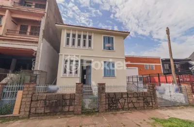 Casa comercial com 3 salas à venda na rua conselheiro travassos, 206, são geraldo, porto alegre, 440 m2 por r$ 1.100.000