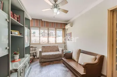 Apartamento com 2 quartos à venda na avenida getúlio vargas, 1672, menino deus, porto alegre, 74 m2 por r$ 260.000