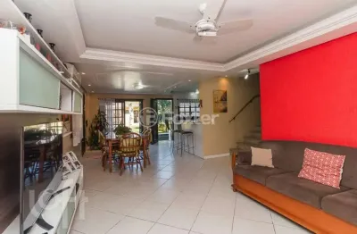 Casa com 3 quartos à venda na rua eugênio du pasquier, 283, cristo redentor, porto alegre, 203 m2 por r$ 890.000