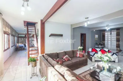 Casa com 5 quartos à venda na rua joão berutti, 324, chácara das pedras, porto alegre, 352 m2 por r$ 1.500.000