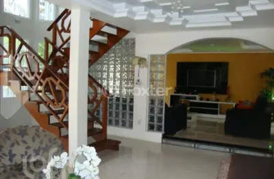 Casa com 4 quartos à venda na avenida karl iwers, 261, jardim itu sabará, porto alegre, 371 m2 por r$ 1.793.500