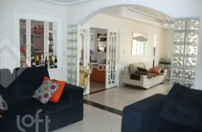 Casa com 4 quartos à venda na avenida karl iwers, 261, jardim itu sabará, porto alegre, 371 m2 por r$ 1.793.500