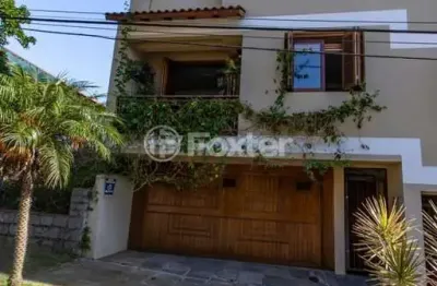 Casa com 3 quartos à venda na avenida pereira pinto, 232, jardim são pedro, porto alegre, 179 m2 por r$ 650.000