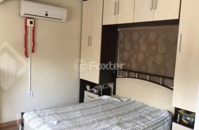 Casa com 2 quartos à venda na rua brasil, 750, centro, canoas, 200 m2 por r$ 800.000